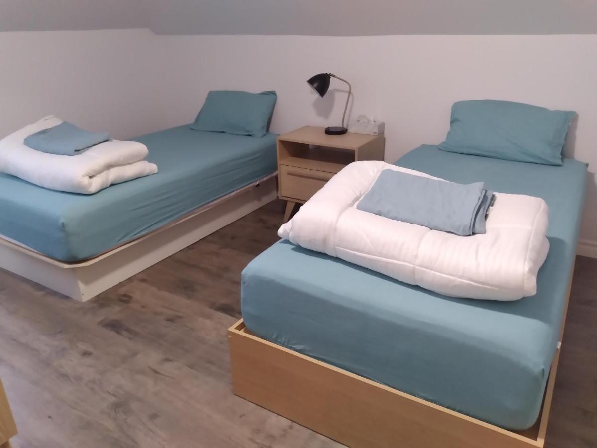 Le Cheval Noir Hostel Trois-Pistoles Εξωτερικό φωτογραφία